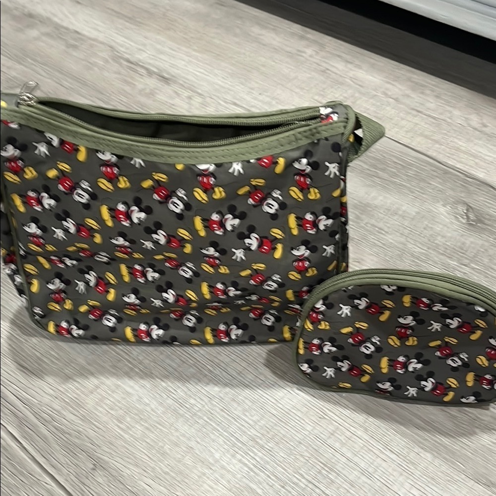Mickey Mouse Patterned Bag Set